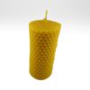 Wabenkerze aus Bienenwachs, Ansicht von oben / Wabenkerze aus Bienenwachs mit Naht und Spirale