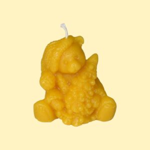 Teddy_mit_Baum Bienenwachskerze Teddy mit Weihnachtsbaum, 7 x 6,5 cm